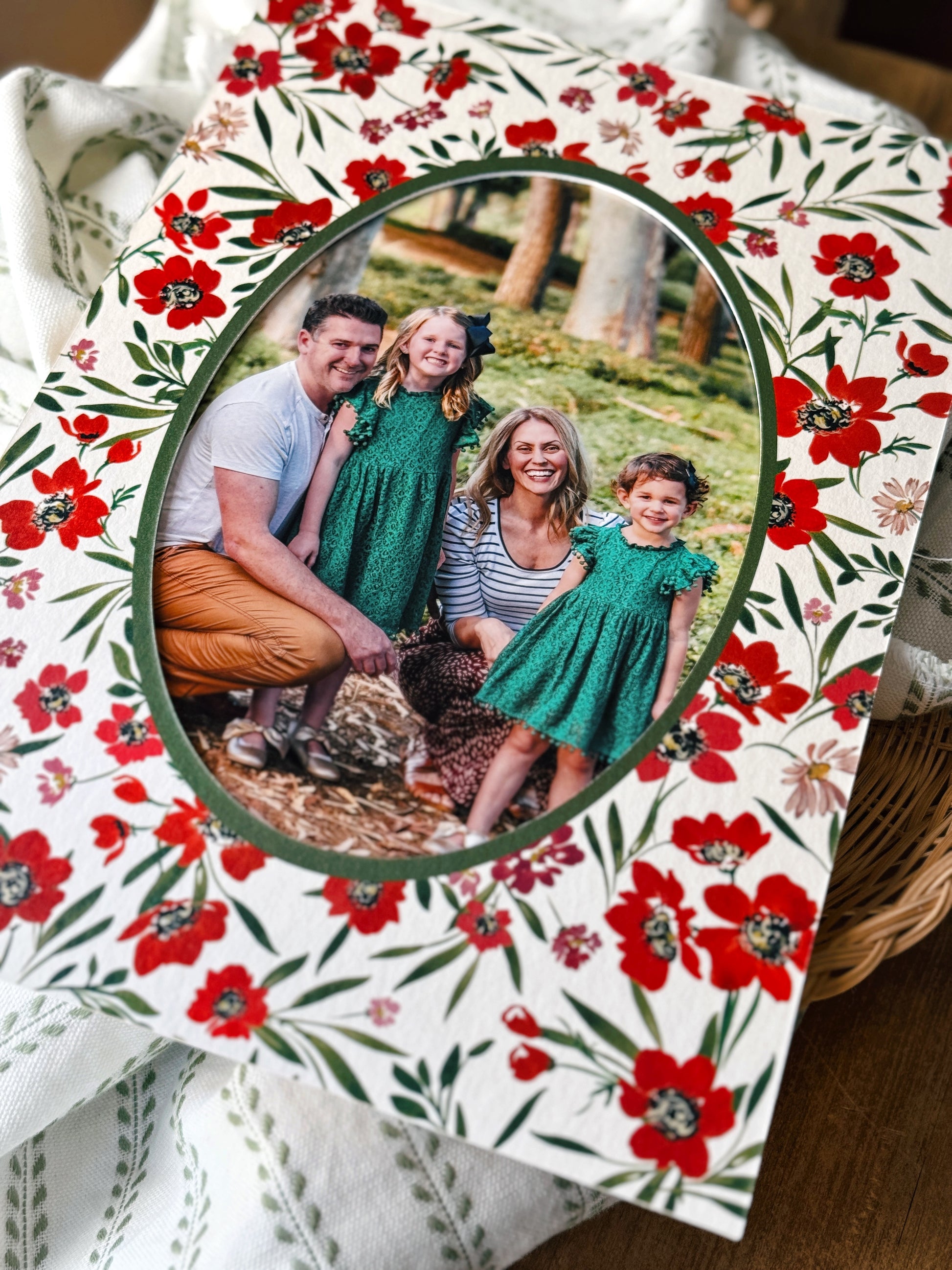 Oval Scarlet Reverie Floral Patterned Photo Mat