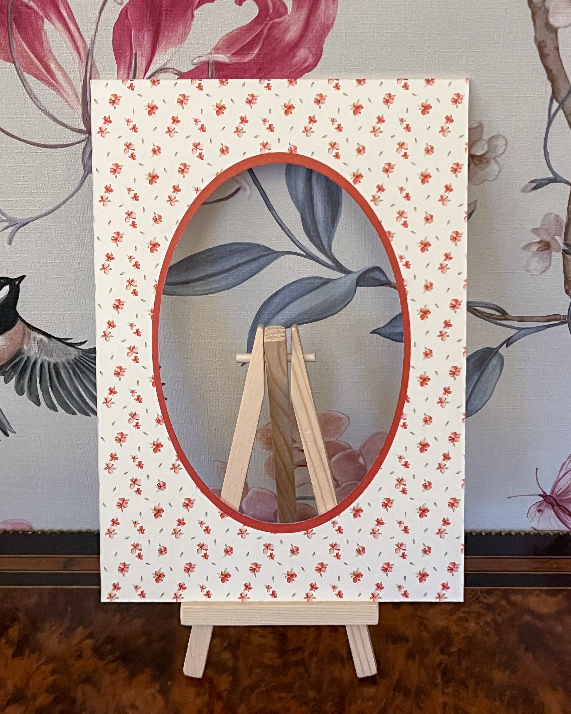 Red Oval Floral Photo Mat