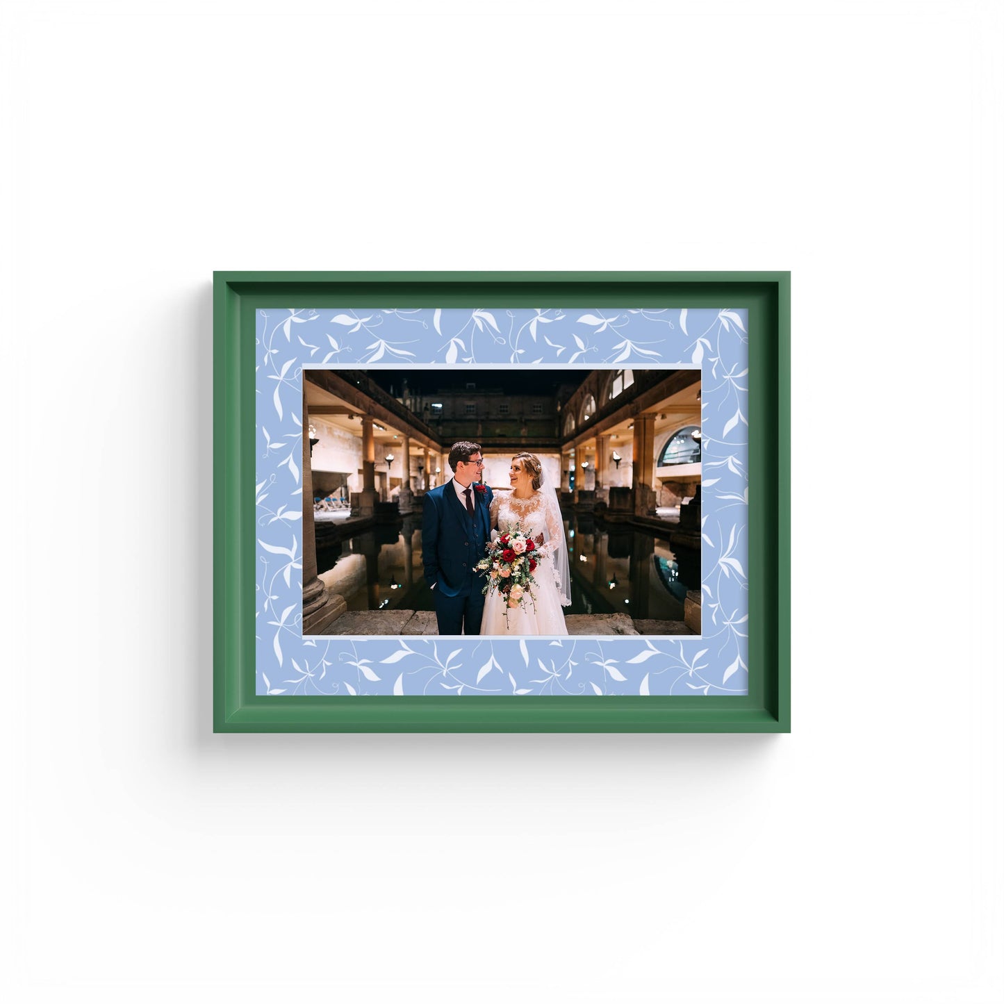 Botanical Photo Mount - mount for picture frame for wedding photos - modern wedding presents - green frame - wall hanging - Coeur et Maman