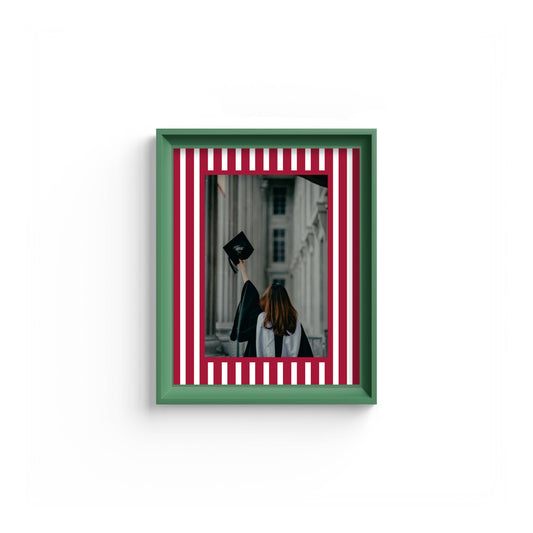 Medium Stripes Photo Mount - mount for picture frame for graduation certificates - green frame - wall hanging - Coeur et Maman