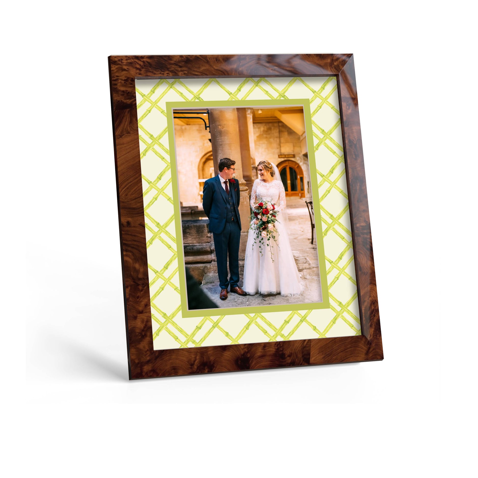 Bamboo Photo Mount - custom photo mat for framing for wedding photos - modern wedding gifts - burlwood frame - wall hanging - Coeur et Maman