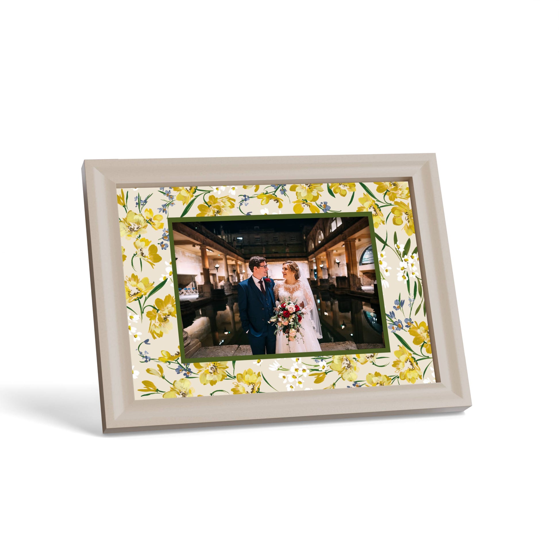 Green Garden Photo Mount - custom photo mat for framing - cream frame - surface leaning - Coeur et Maman
