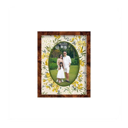 Green Garden Photo Mount - custom photo mat for framing -burlwood frame - wall hanging - Coeur et Maman