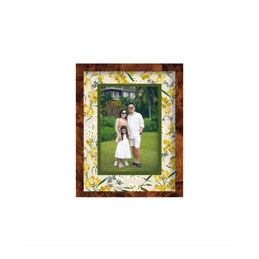 Green Garden Photo Mount - custom photo mat for framing -burlwood frame - wall hanging - Coeur et Maman