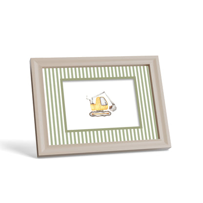 Small Stripes Photo Mount - custom photo mat for framing - cream frame - surface leaning - Coeur et Maman