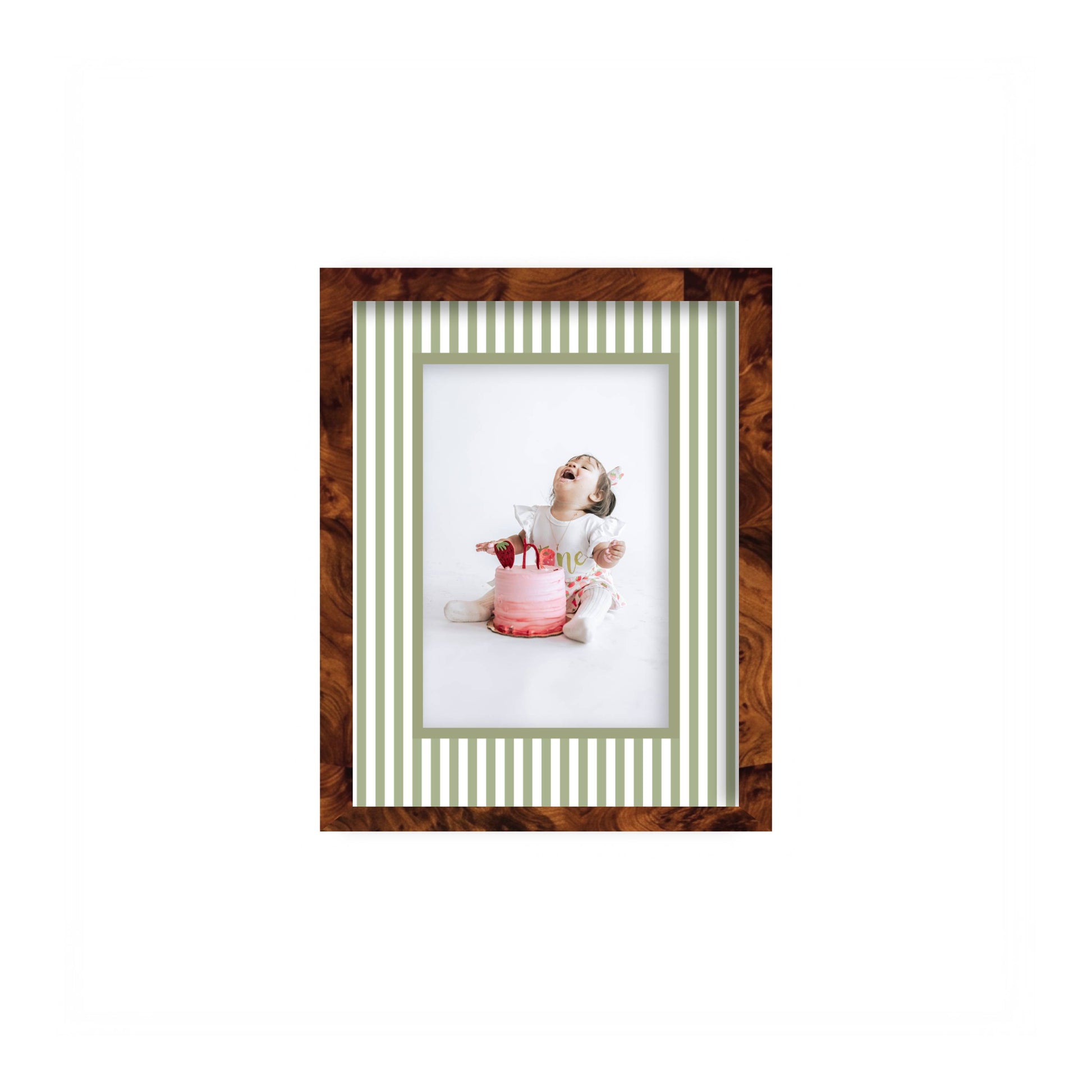 Small Stripes Photo Mount - custom photo mat for framing -burlwood frame - wall hanging - Coeur et Maman