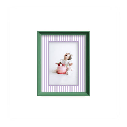 Small Stripes Photo Mount - mount for picture frame - green frame - wall hanging - Coeur et Maman