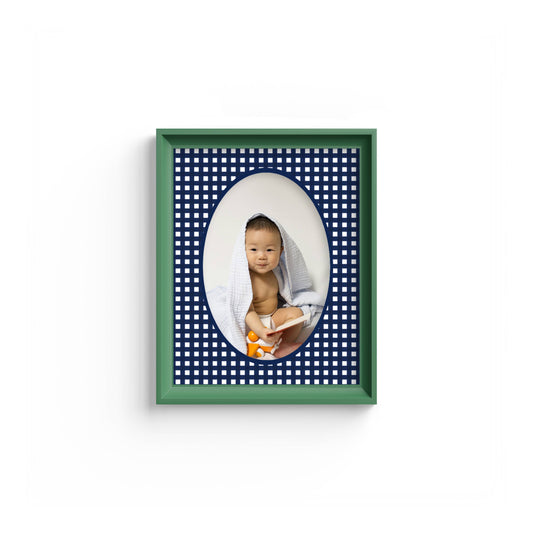 Gingham Photo Mount - mount for picture frame - green frame - wall hanging - Coeur et Maman