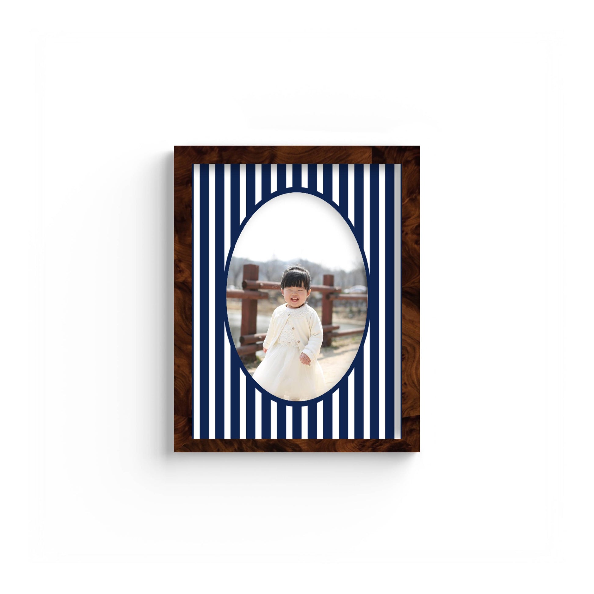 Medium Stripes Photo Mount - custom photo mat for framing -burlwood frame - wall hanging - Coeur et Maman