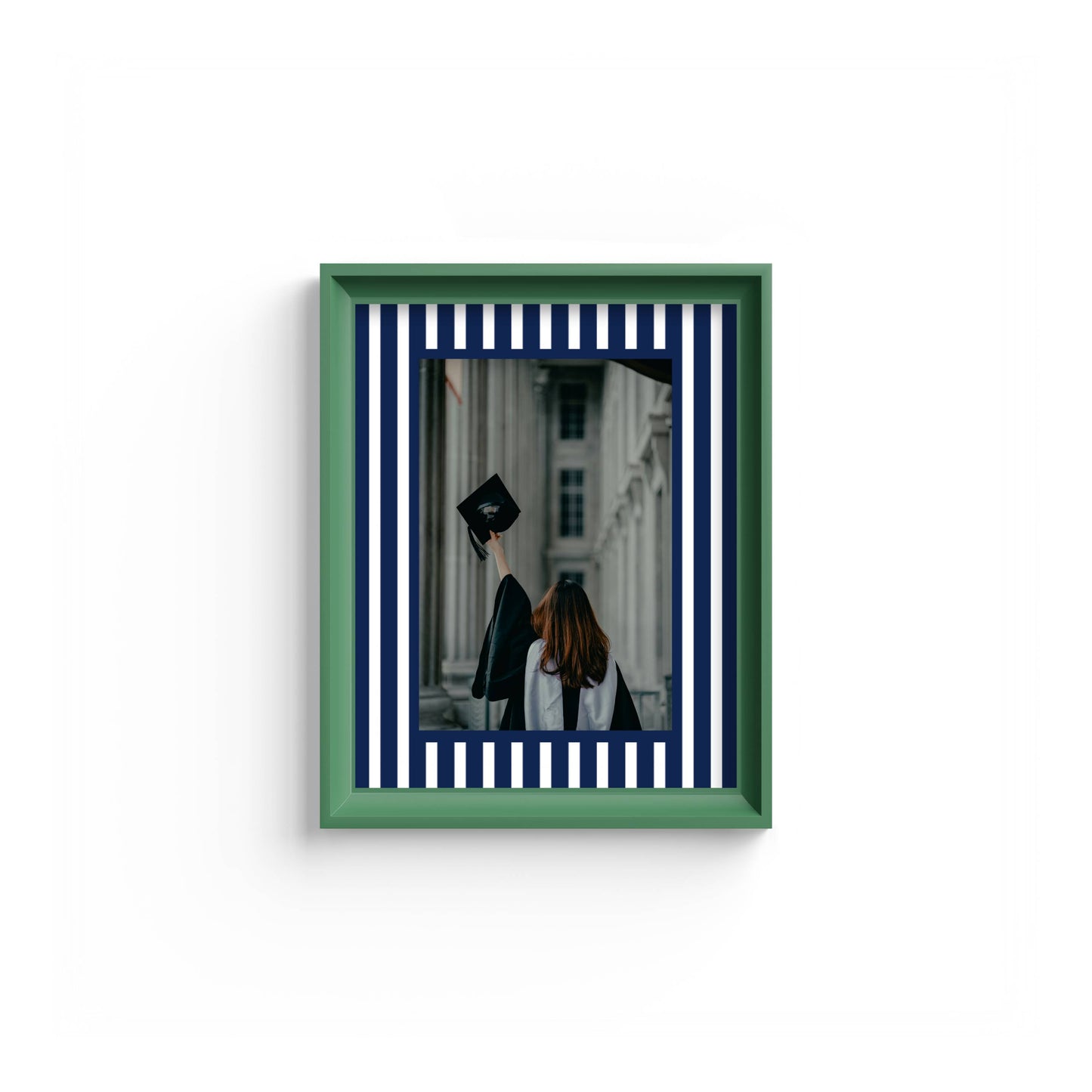 Medium Stripes Photo Mount - mount for picture frame for graduation certificates - green frame - wall hanging - Coeur et Maman