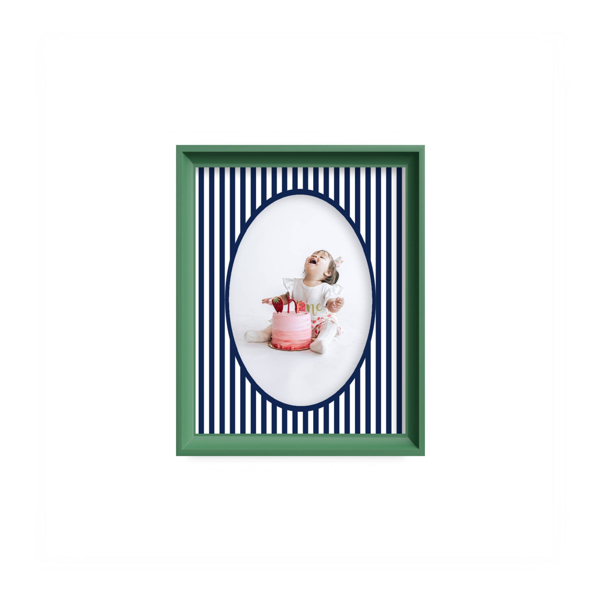 Small Stripes Photo Mount - mount for picture frame - green frame - wall hanging - Coeur et Maman