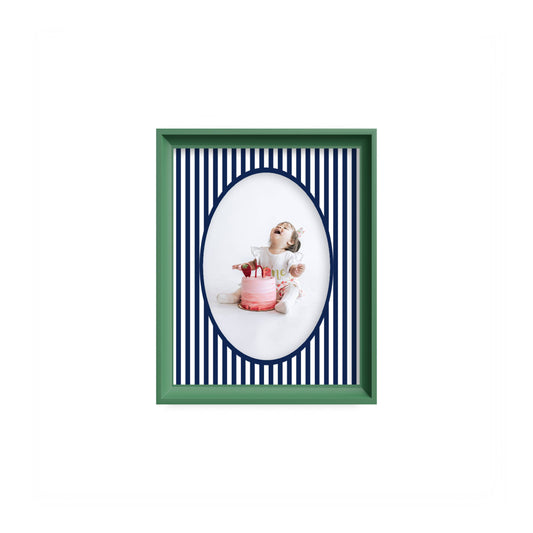 Small Stripes Photo Mount - mount for picture frame - green frame - wall hanging - Coeur et Maman