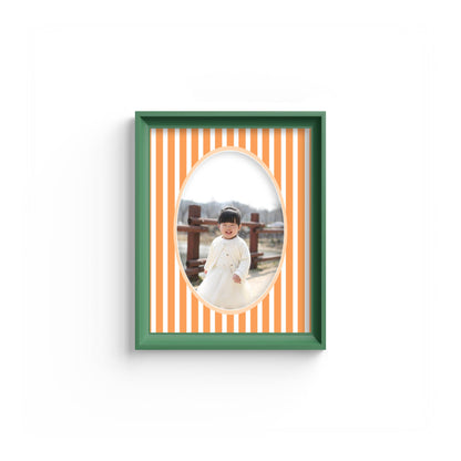 Medium Stripes Photo Mount - mount for picture frame - green frame - wall hanging - Coeur et Maman