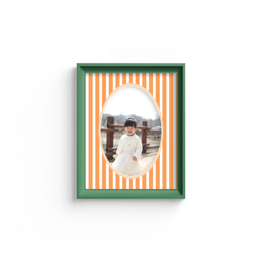 Medium Stripes Photo Mount - mount for picture frame - green frame - wall hanging - Coeur et Maman