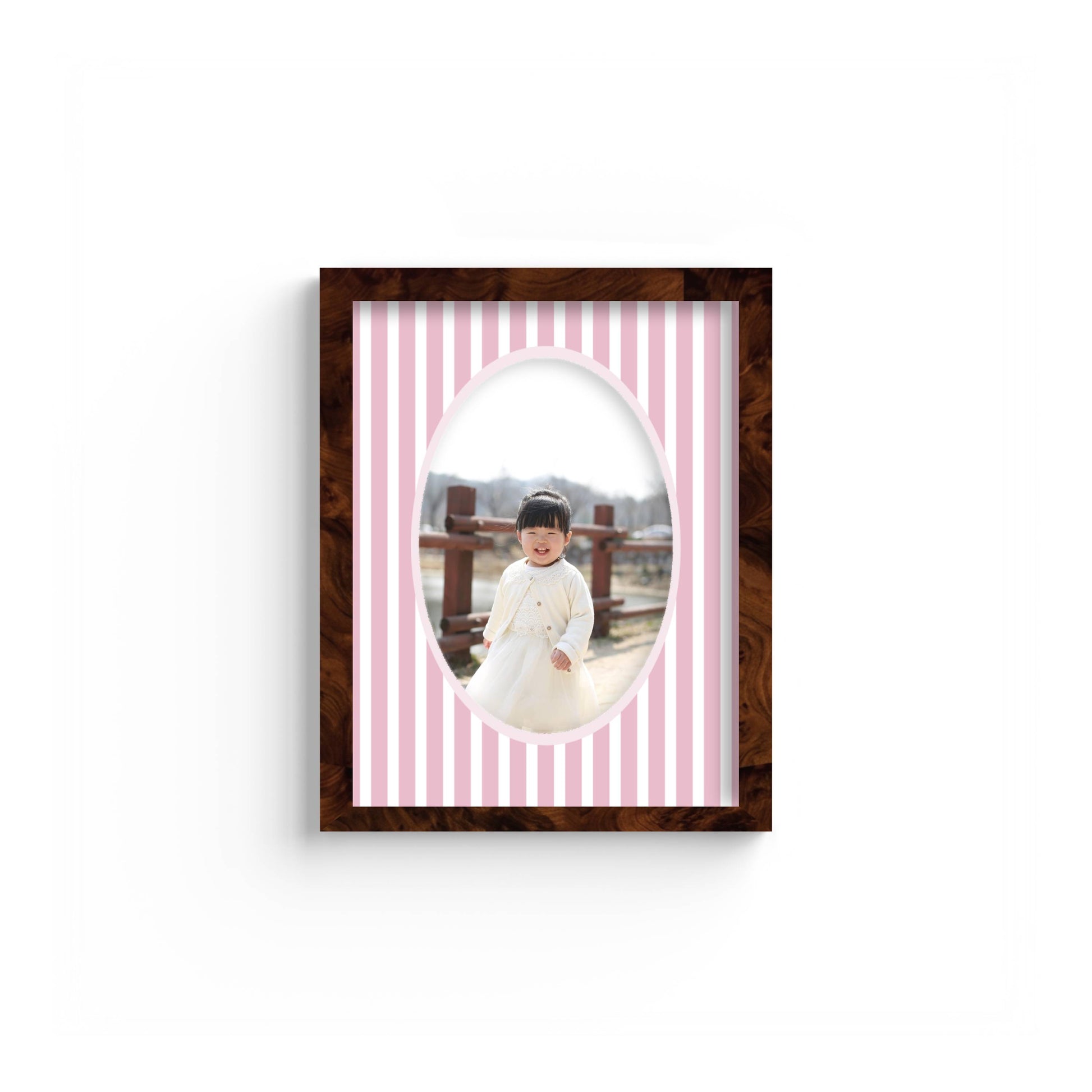 Medium Stripes Photo Mount - custom photo mat for framing -burlwood frame - wall hanging - Coeur et Maman