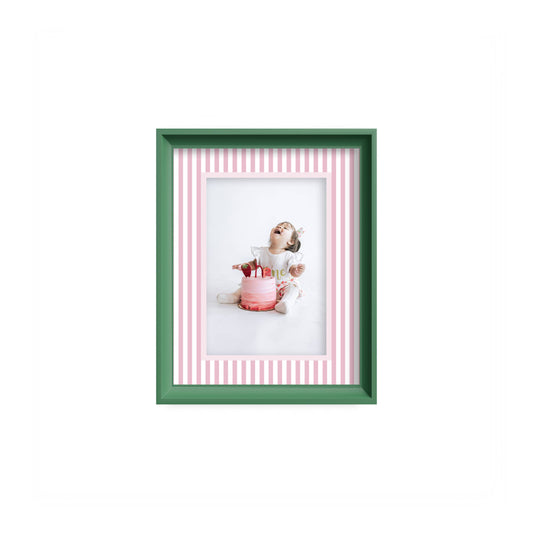Small Stripes Photo Mount - mount for picture frame - green frame - wall hanging - Coeur et Maman