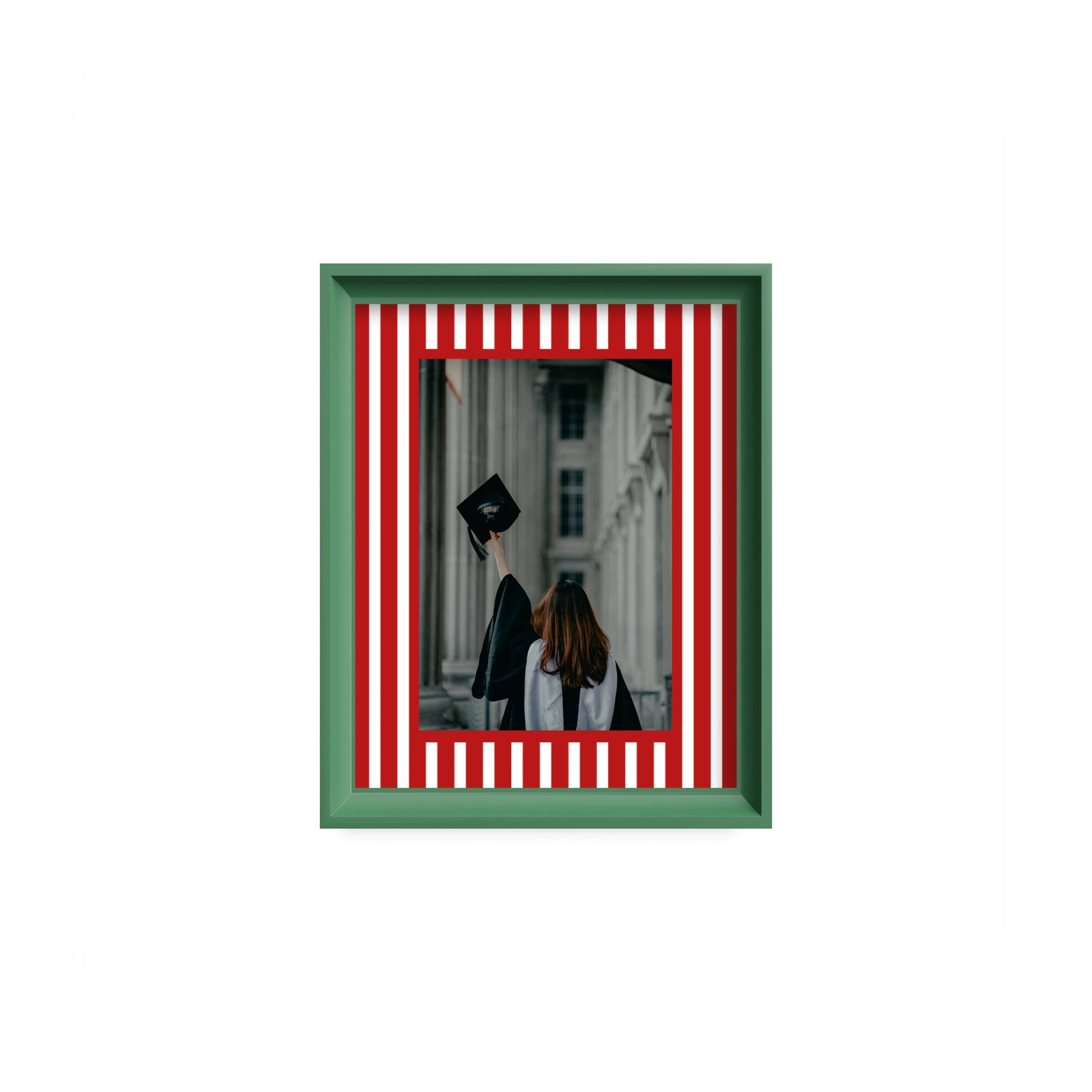 Medium Stripes Photo Mount - mount for picture frame for graduation certificates - green frame - wall hanging - Coeur et Maman