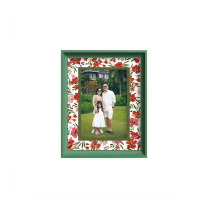 Scarlet Reverie Photo Mount - mount for picture frame - green frame - wall hanging - Coeur et Maman