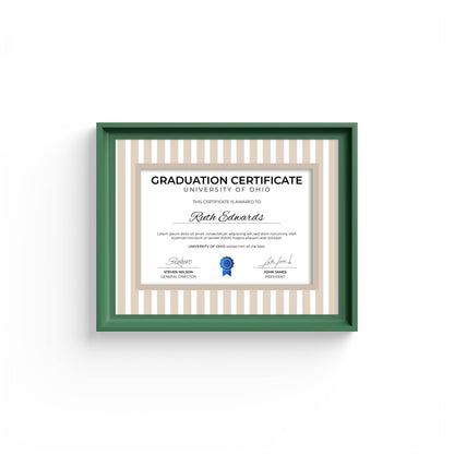 Medium Stripes Photo Mount - mount for picture frame for graduation certificates - green frame - wall hanging - Coeur et Maman