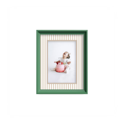 Small Stripes Photo Mount - mount for picture frame - green frame - wall hanging - Coeur et Maman