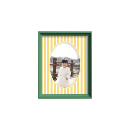 Medium Stripes Photo Mount - mount for picture frame - green frame - wall hanging - Coeur et Maman
