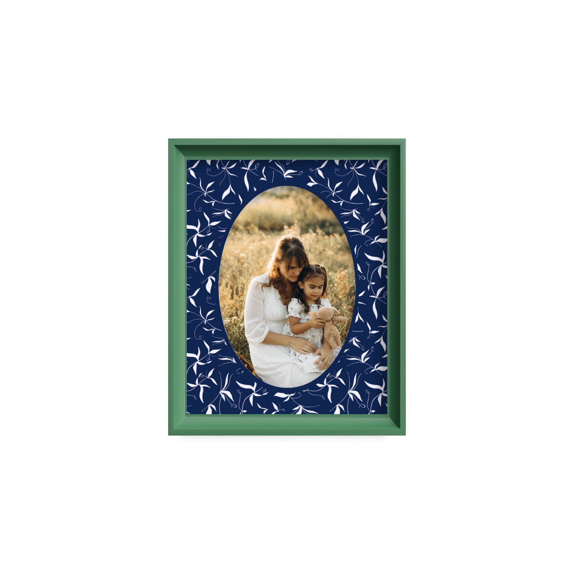 Botanical Photo Mount - picture frame passepartout - oval aperture - Coeur et Maman