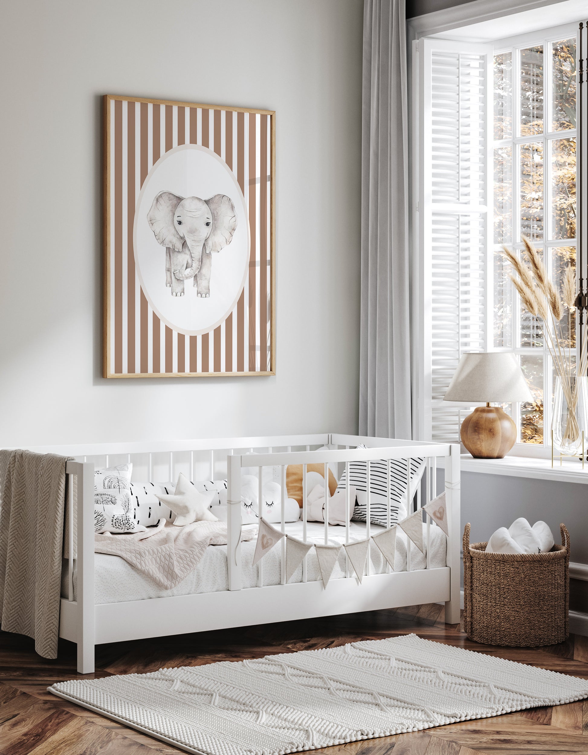 Mediumstripes__Brown__Oval__Elephant